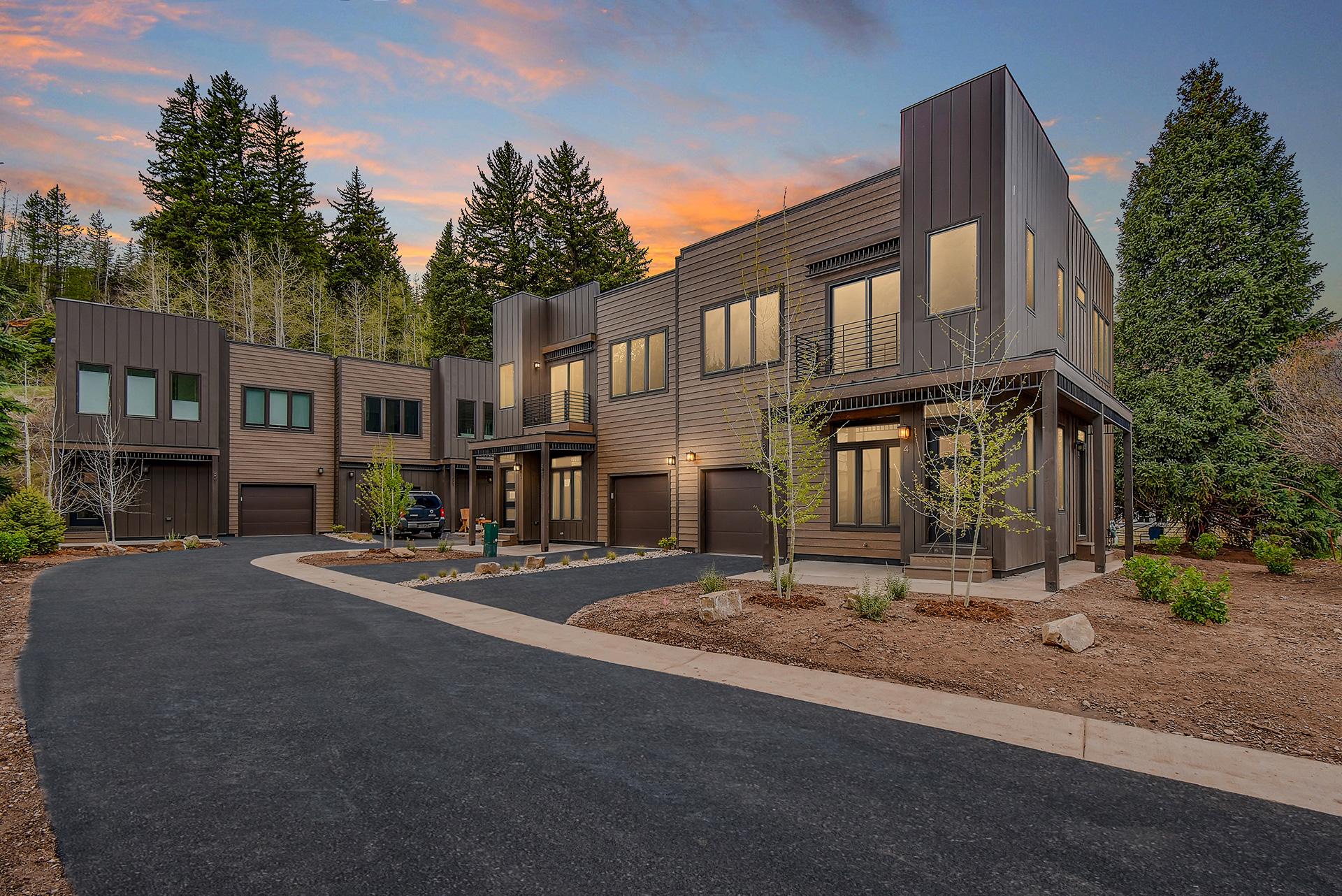 841 Minturn Residences Twilight